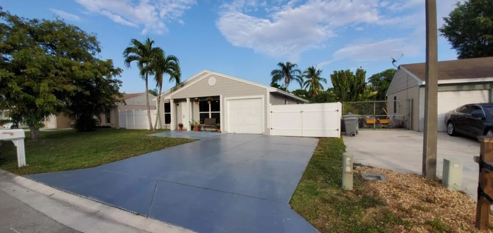 Photo of 23280 Noel Way