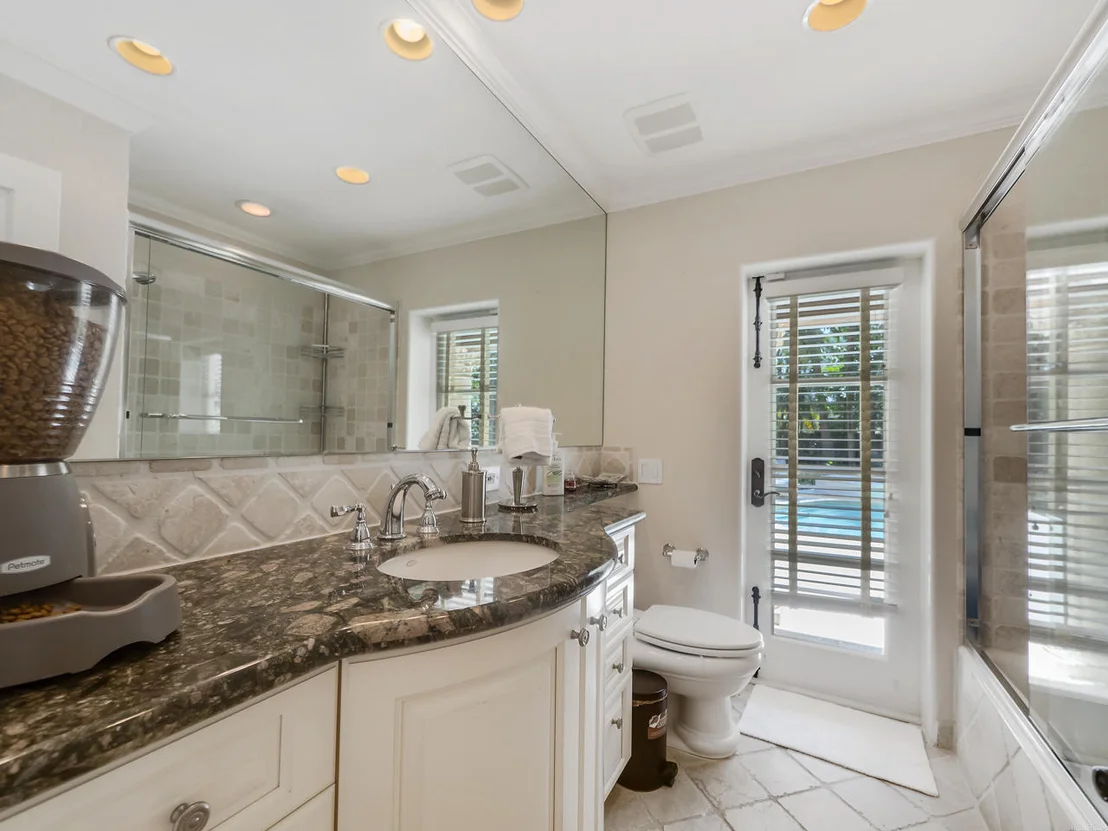 Photo of 826 Periwinkle Street