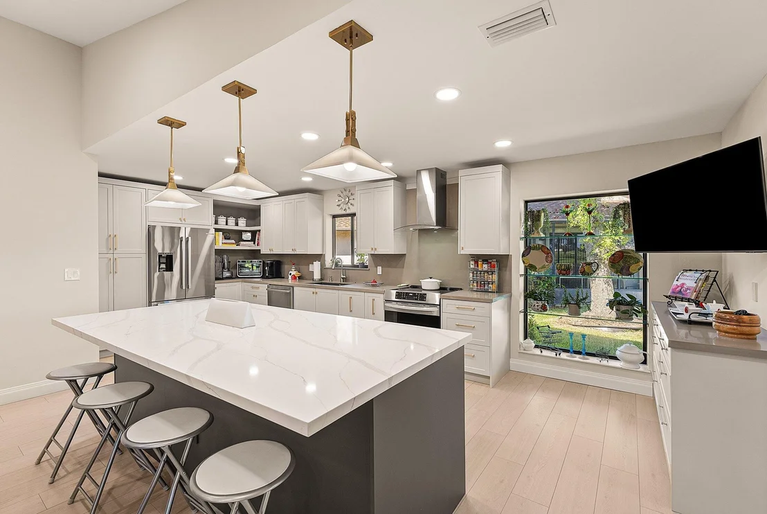 Photo of 5534 Forest Oaks Terrace
