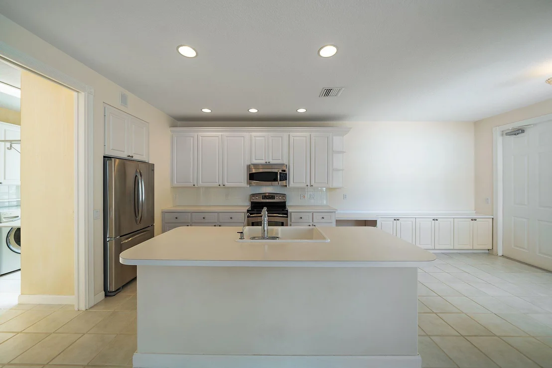 Photo of 129 Barbados Drive