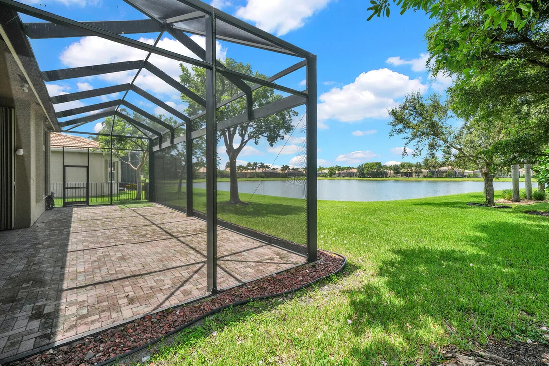 Photo of 10469 Whitewind Circle