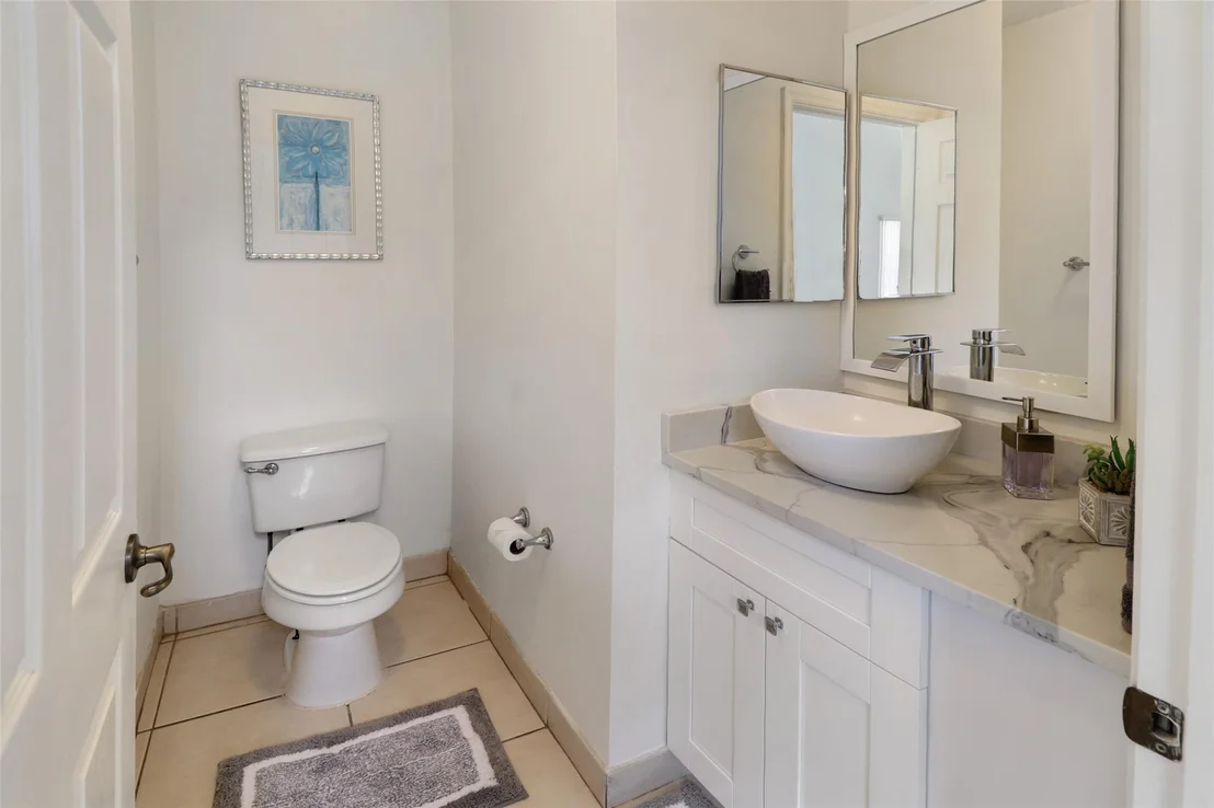 Photo of 1160 Rialto Drive