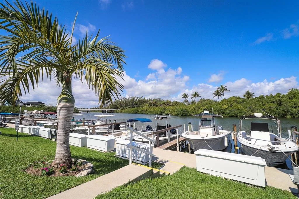 Photo of Unit 54 at 400 N Highway A1a