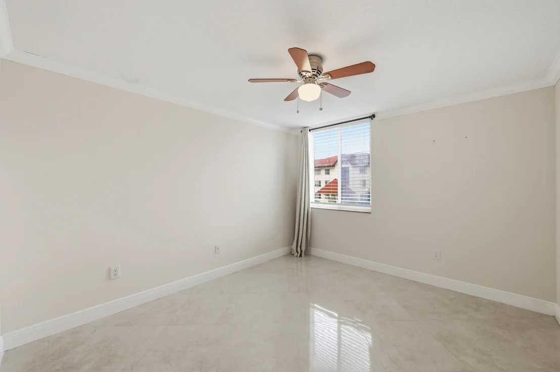 Photo of Unit F2 at 108 Half Moon Circle