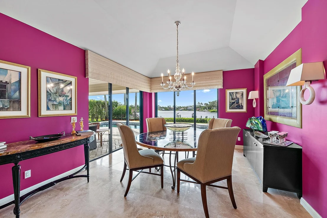 Photo of 18371 SE Lakeside Drive