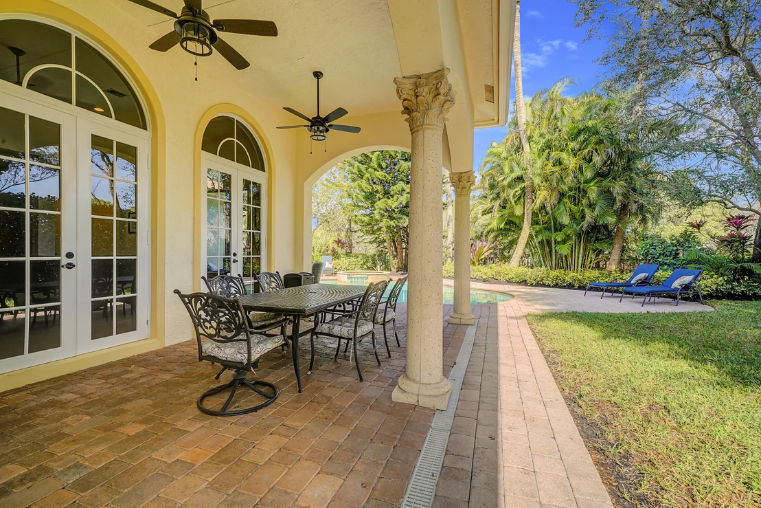 Photo of 110 Villa Bella