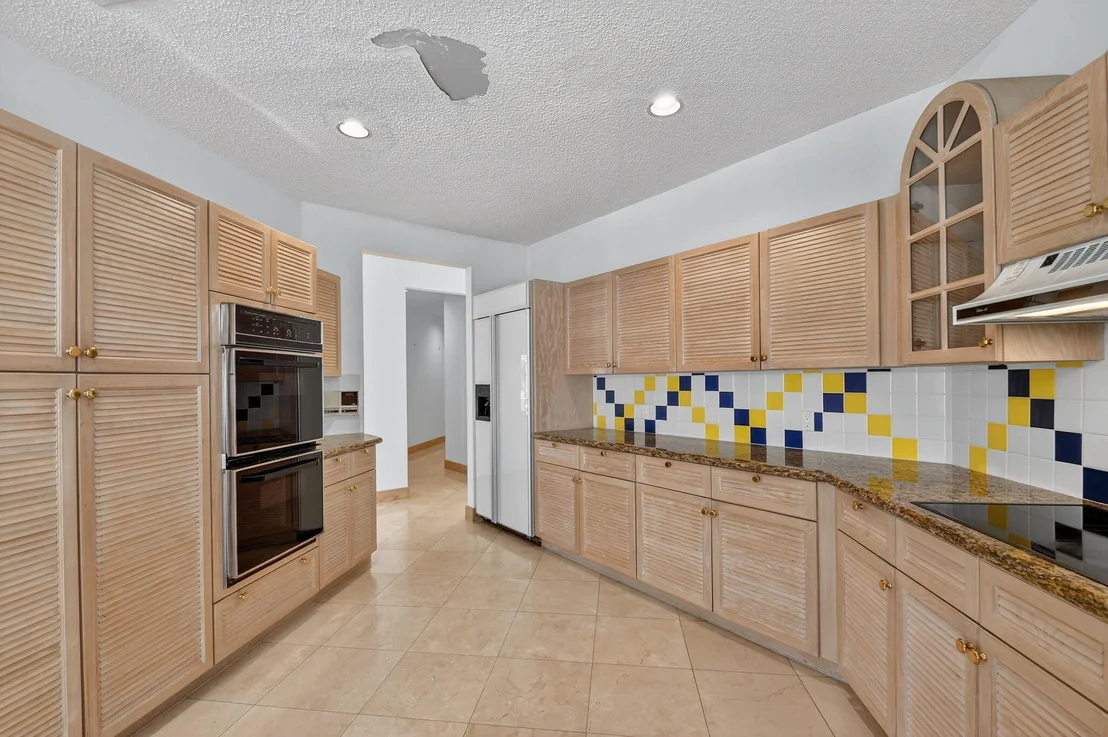 Photo of 1711 Breakers West Boulevard