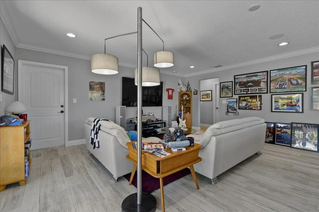 Photo of 10975 Randolph Siding Road