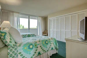 Photo of Unit 4E at 2000 S Ocean Boulevard