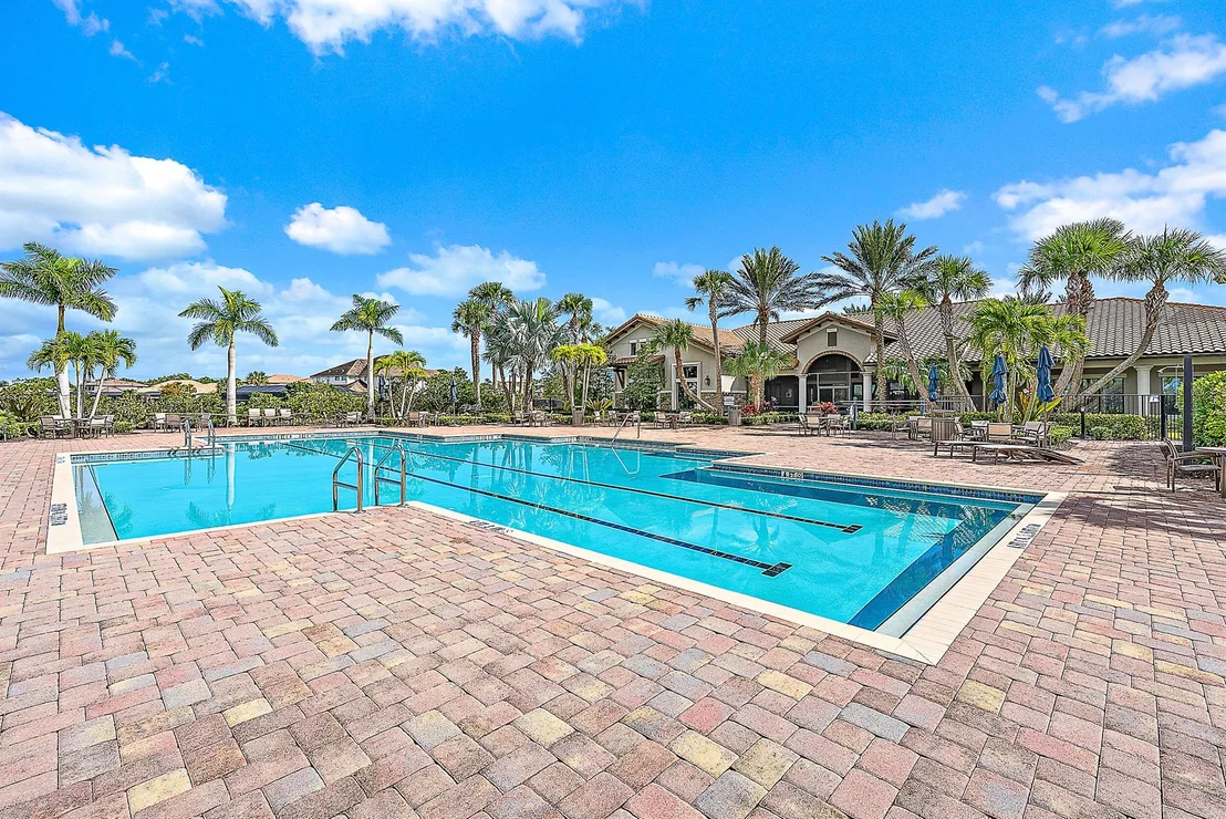 Photo of 323 Sonoma Isles Circle