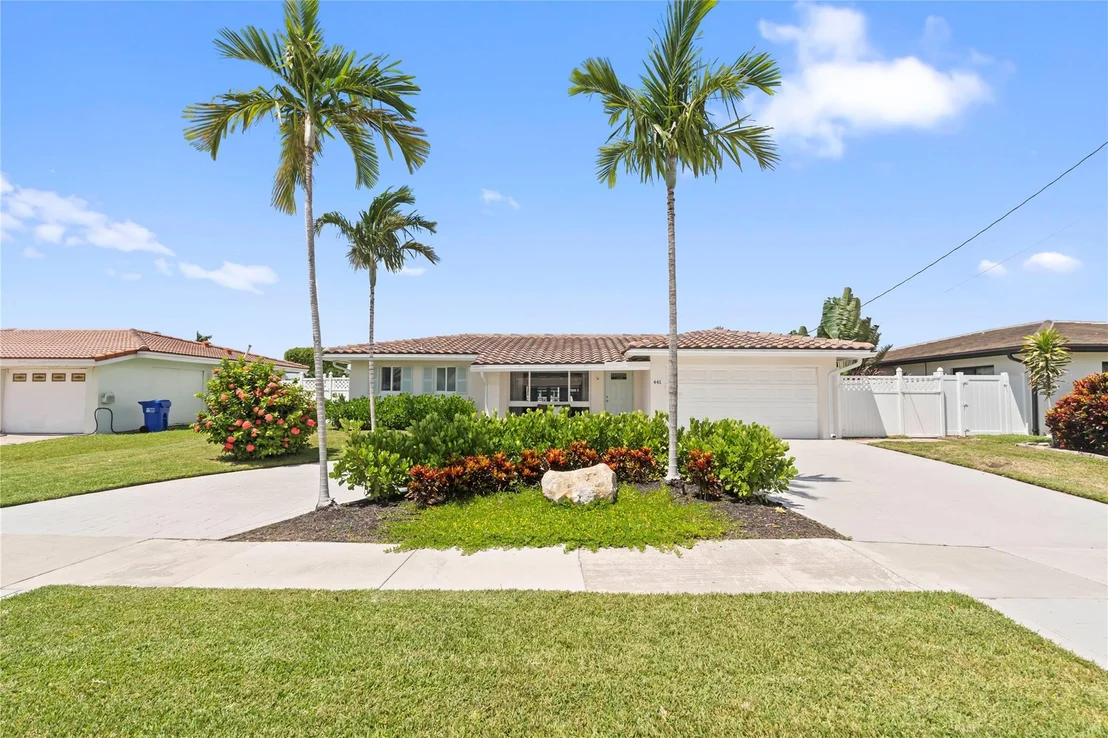 Photo of 441 SE 8th Avenue