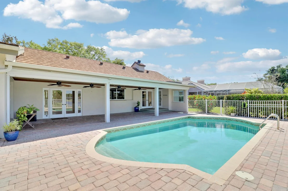 Photo of 18421 SE Heritage Drive