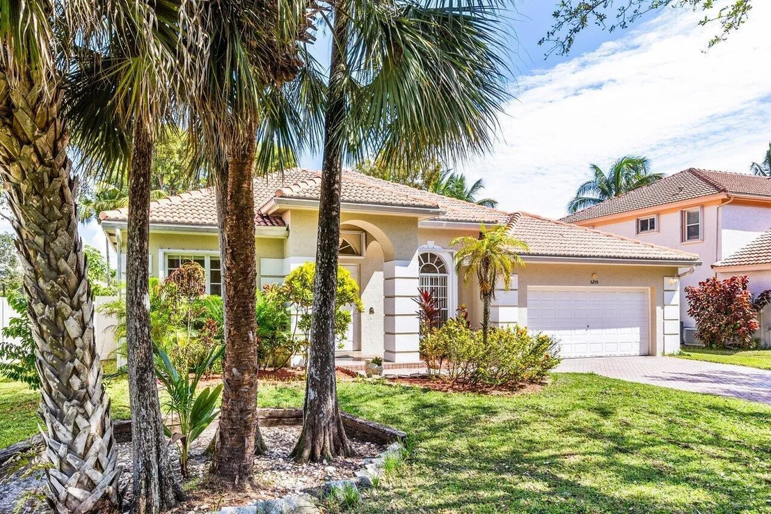 Photo of 5255 NW 95th Avenue