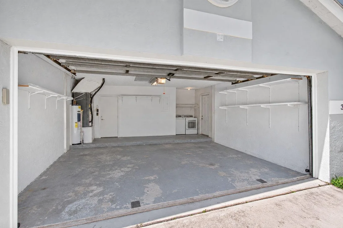 Photo of 39 CEDAR Circle