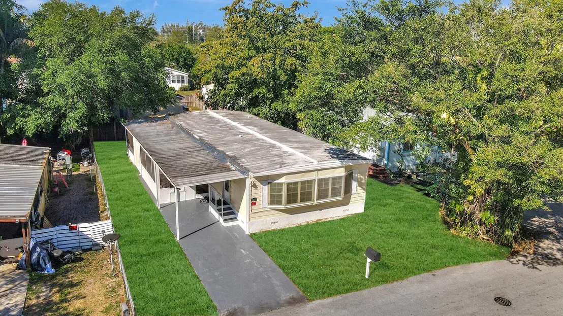 Photo of 23017 Watergate Circle