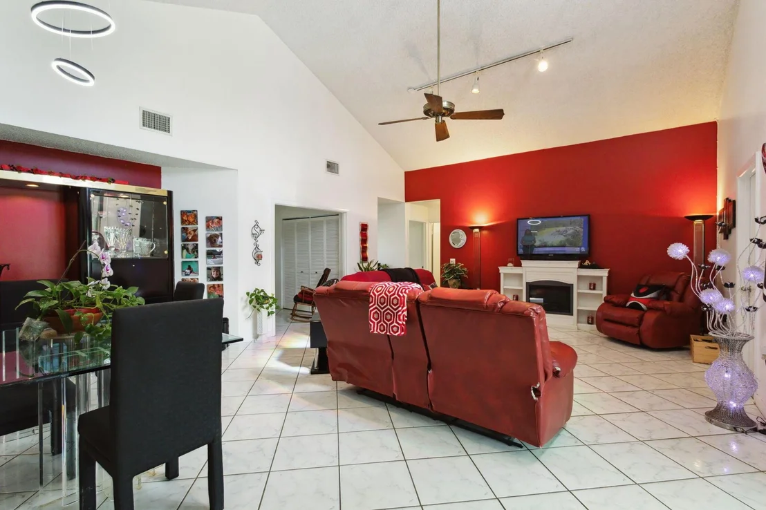 Photo of 11 Cedar Circle