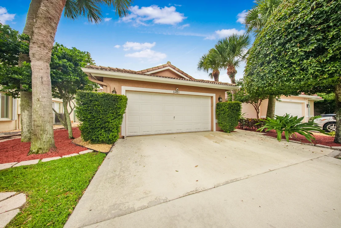Photo of 6481 Willoughby Circle