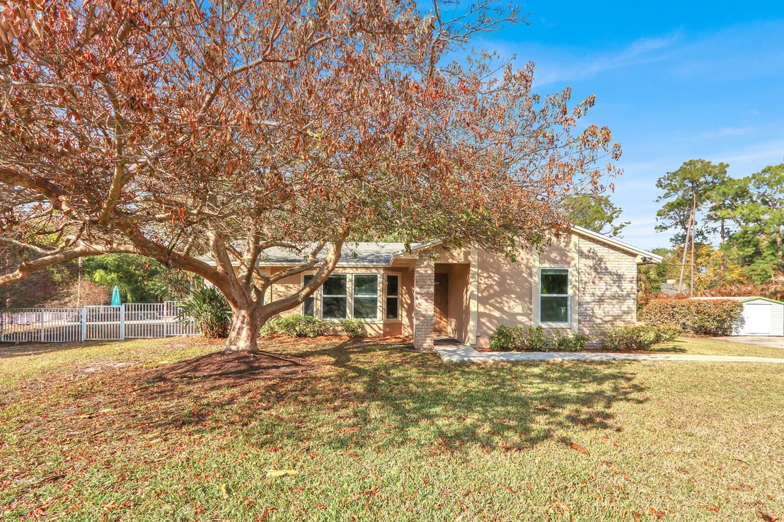 Photo of 17151 30th Lane N