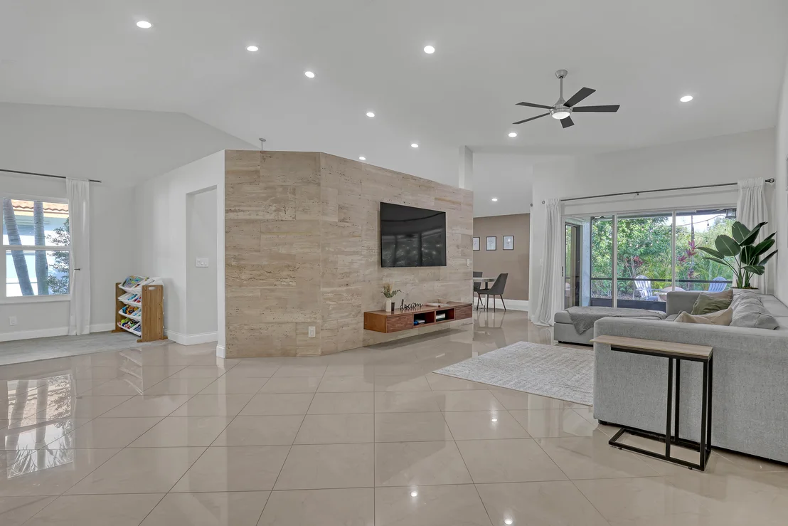 Photo of 5770 Aspen Ridge Circle