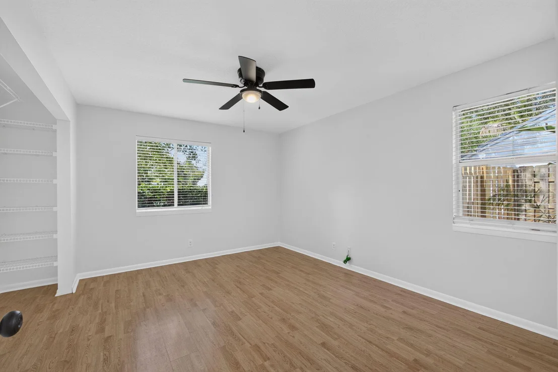 Photo of 18371 Flagship Circle