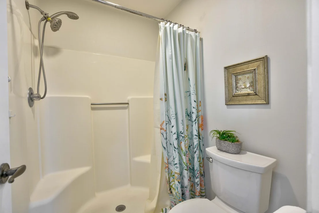 Photo of Unit E at 702 Pinecrest Circle
