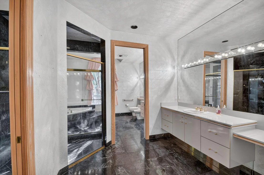 Photo of 1711 Breakers West Boulevard