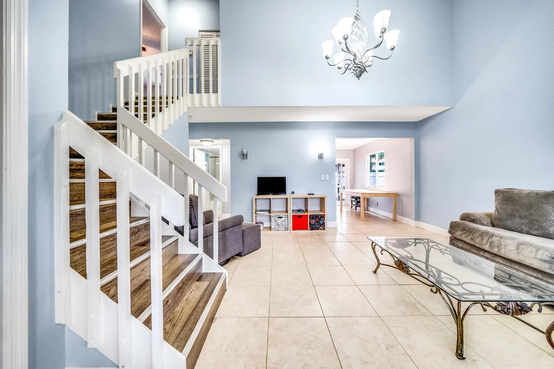 Photo of 5 Whitehall Way