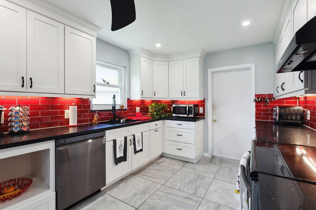 Photo of 11 Cedar Circle