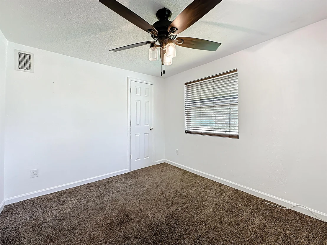 Photo of 2842 Lucoma Drive