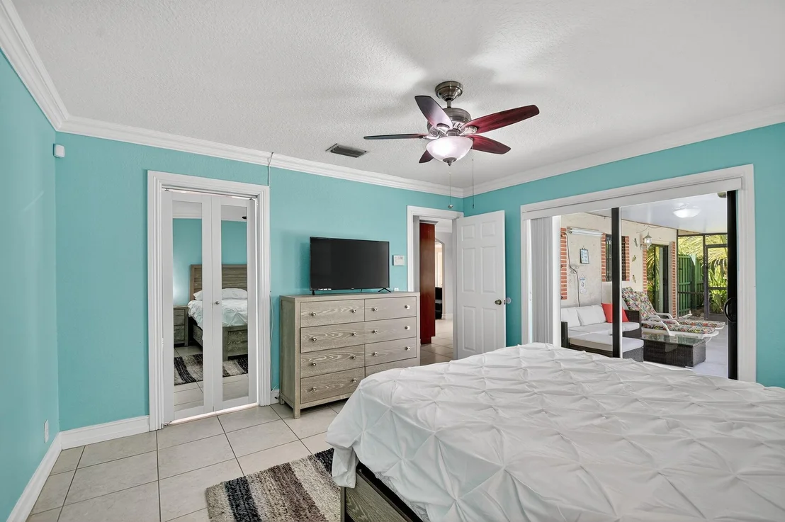 Photo of 1035 Soelca Drive