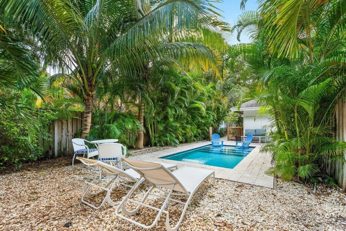 Photo of 2217 Florida Boulevard