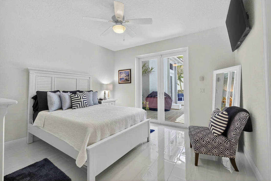 Photo of 4091 Laurel Estates Way