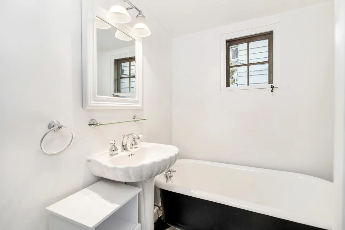 Photo of 3901 Washington Road