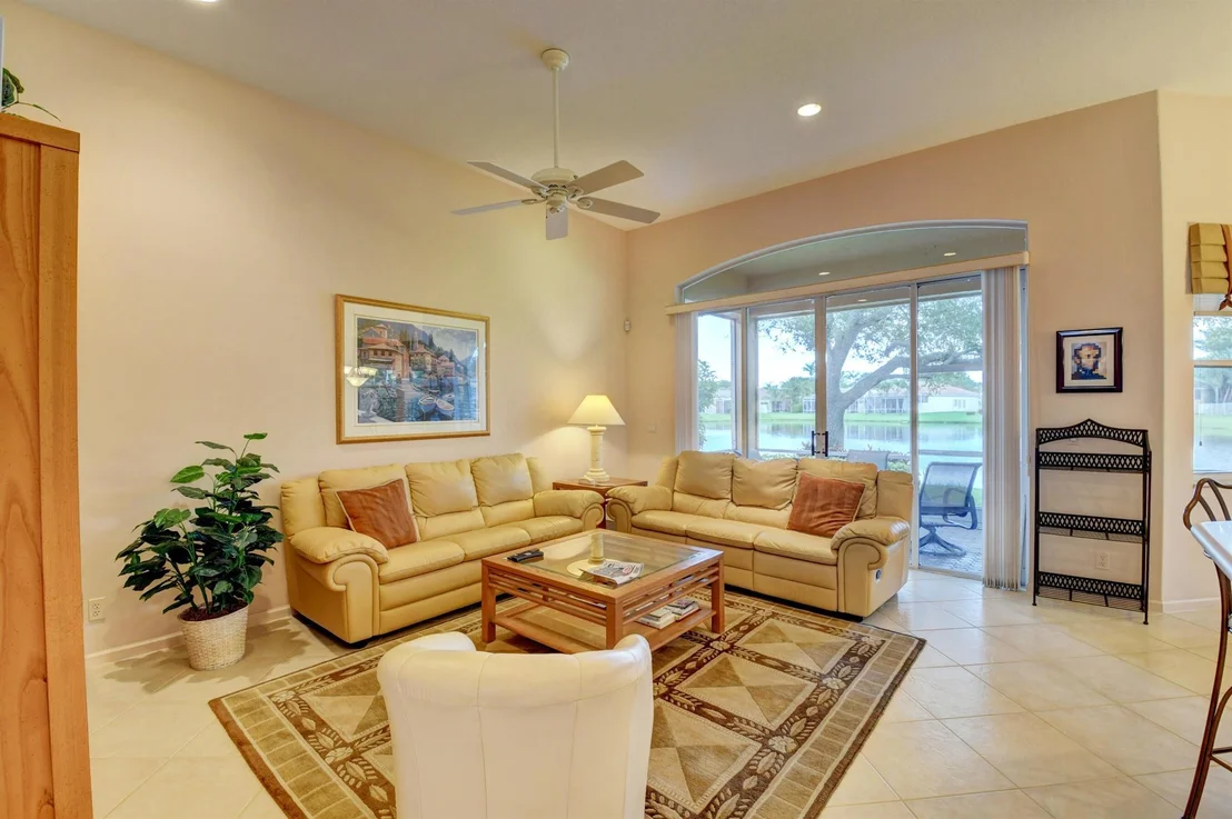 Photo of 7156 Demedici Circle