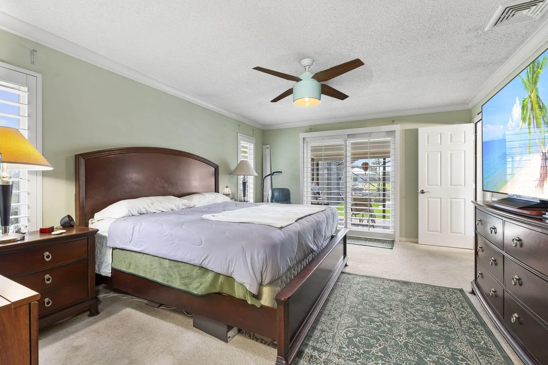Photo of 3374 SE Fairway E