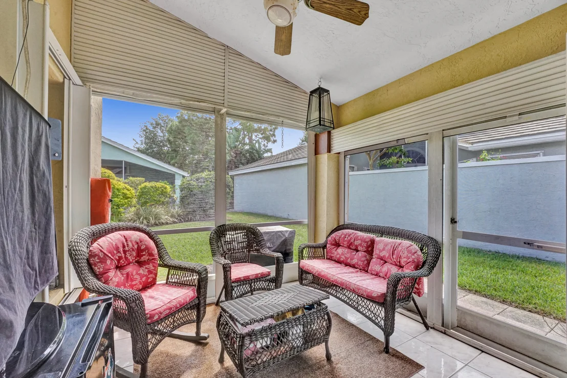 Photo of 165 Harbor Lake Circle
