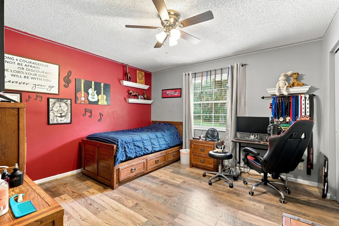 Photo of 12871 COMPTON Road