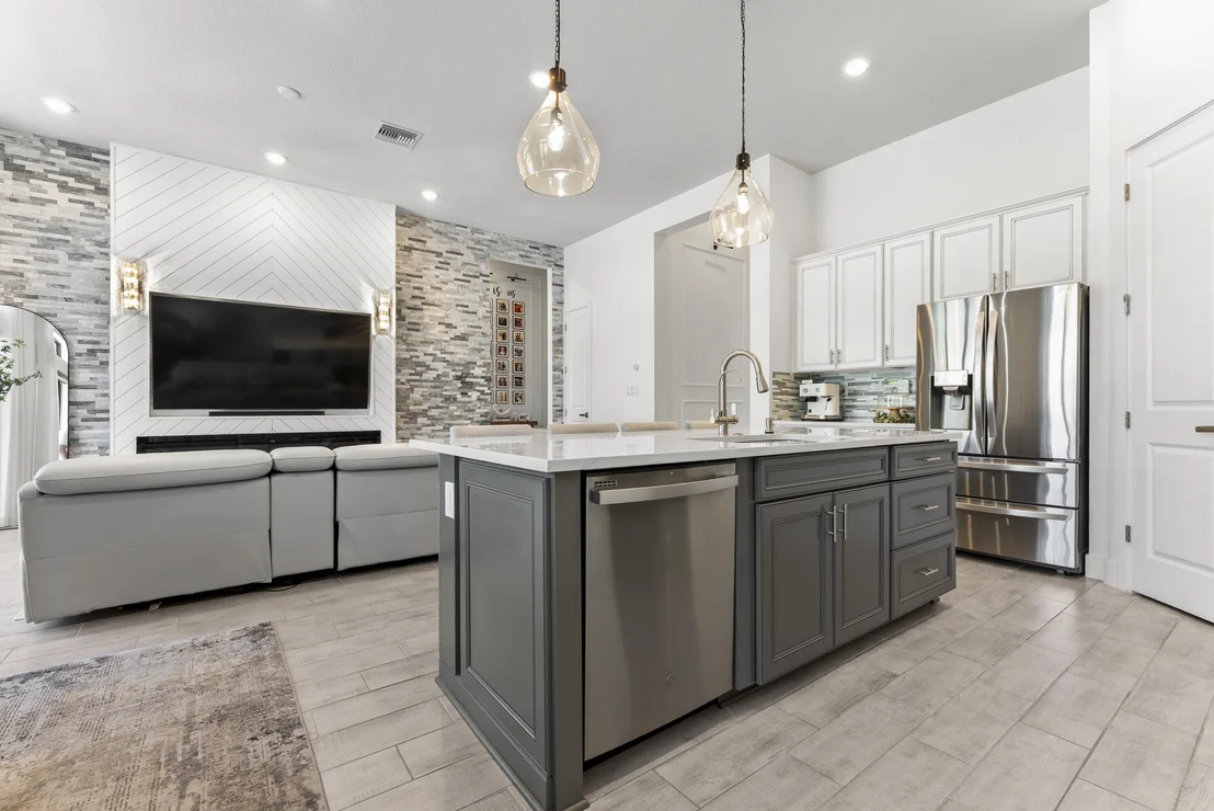 Photo of 7465 Seacoast Drive
