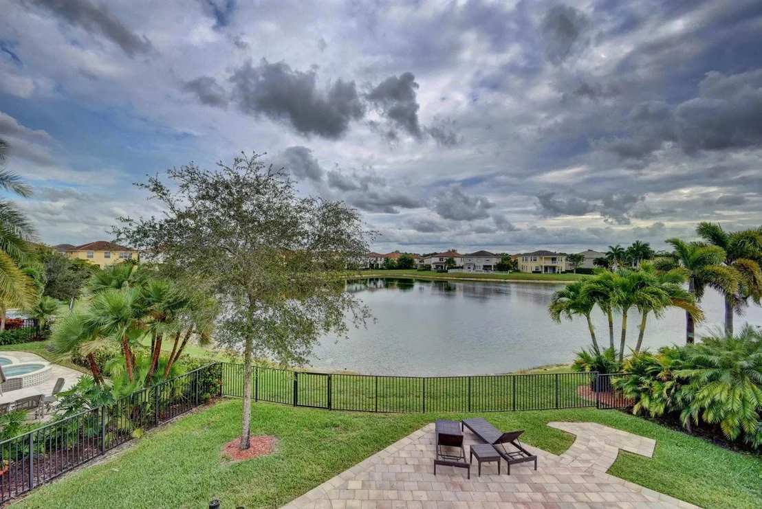 Photo of 9536 Phipps Lane