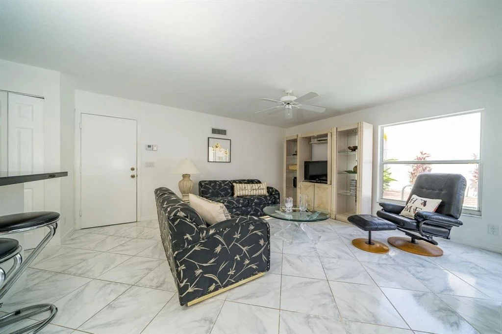 Photo of 20947 Spinnaker Way