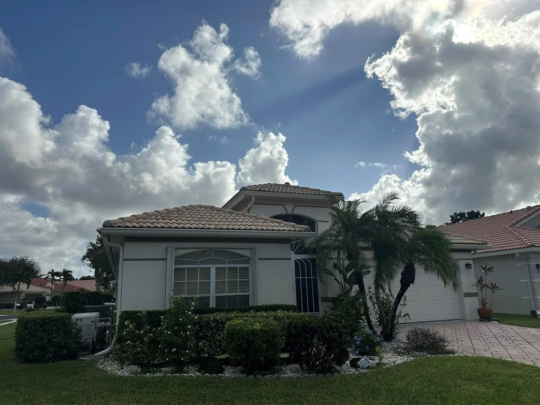 Photo of 5946 Royal Isles Boulevard
