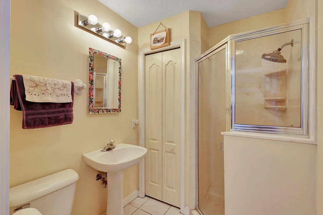 Photo of 1624 SW Gregor Way Way