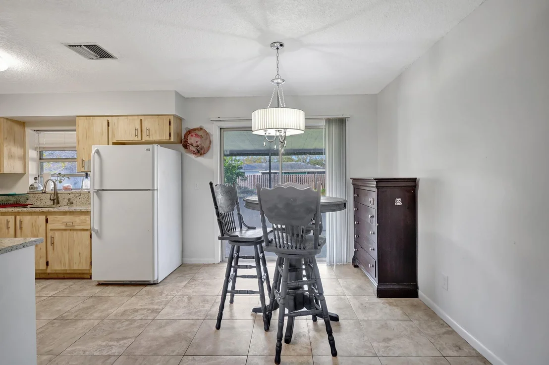 Photo of 7406 Donlon Road