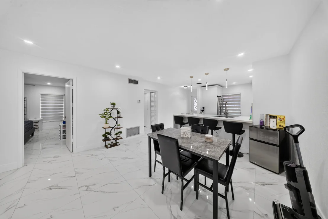 Photo of 265 CAPE COD Circle