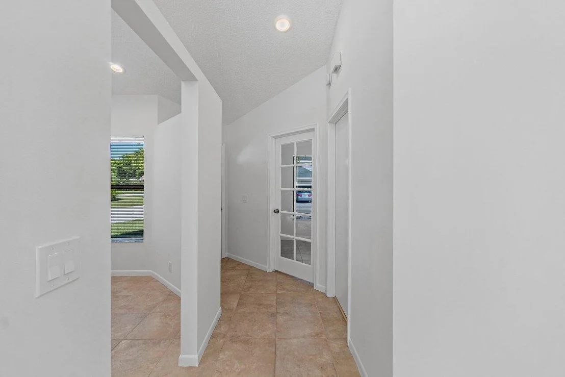 Photo of 98 Azalea Circle