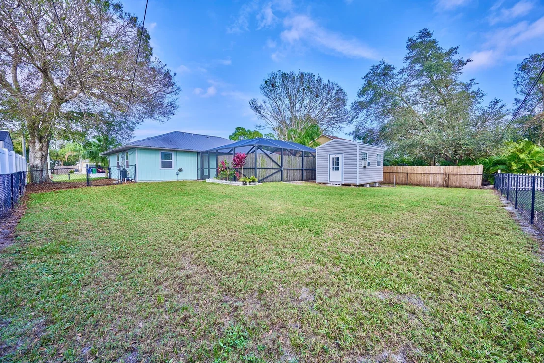Photo of 466 Lanfair Avenue
