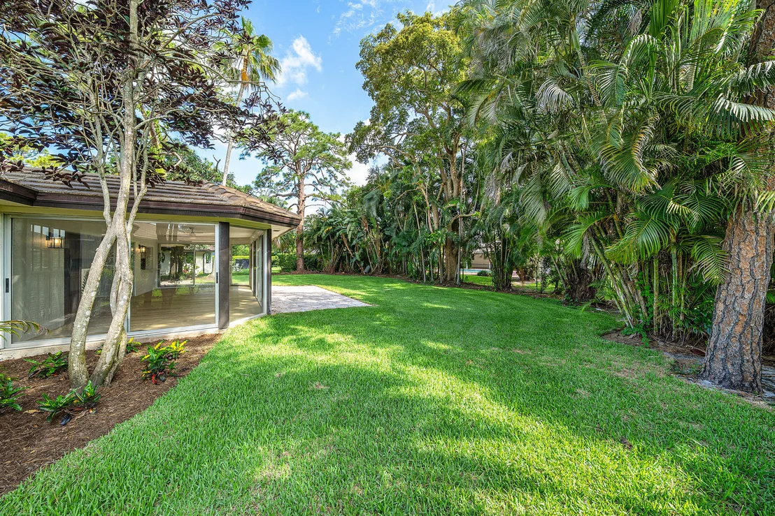 Photo of 433 Pine Villa Drive