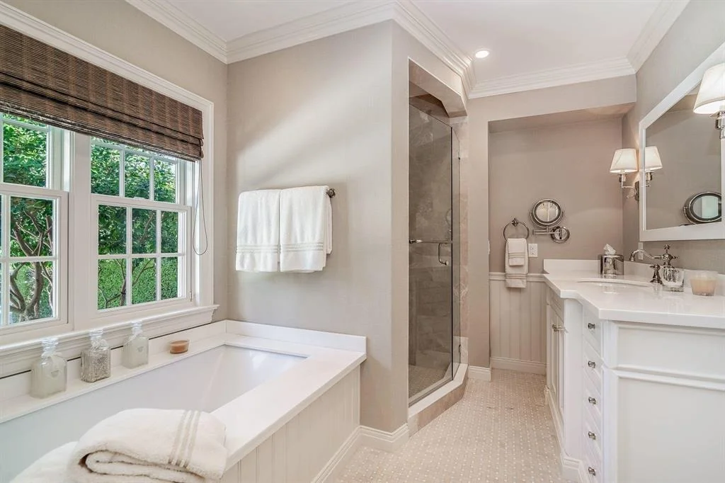 Photo of 272 Tradewind Drive