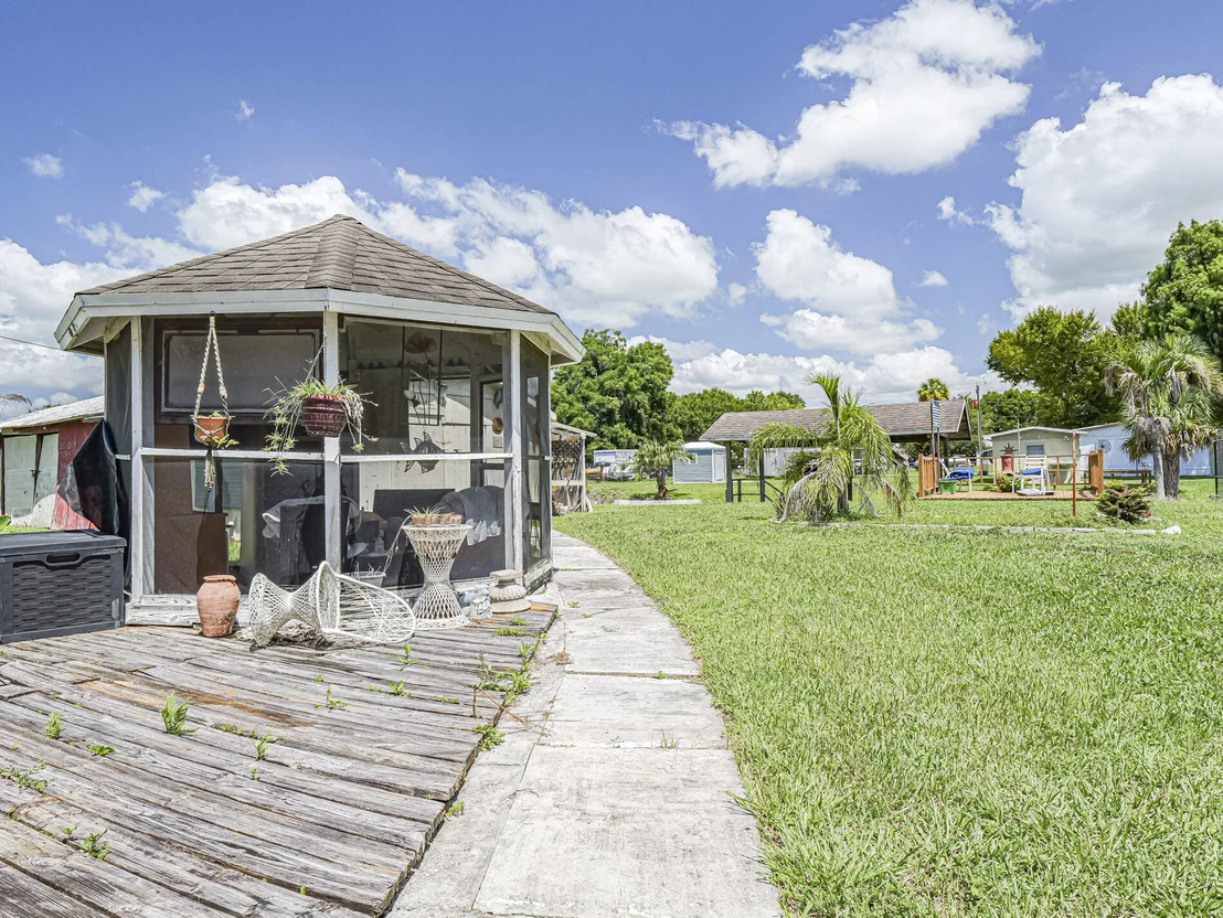 Photo of 1040 Lissie Lane