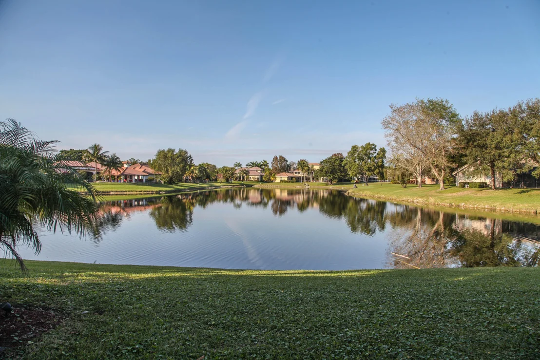 Photo of 7407 Dover Lane